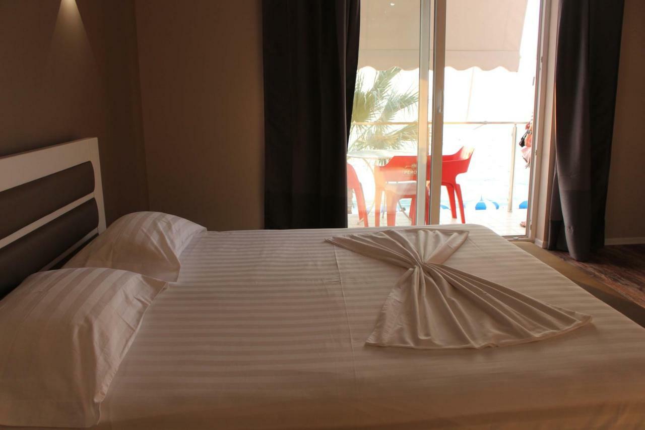 Palmanova Beach Mardok Vlorë Eksteriør billede